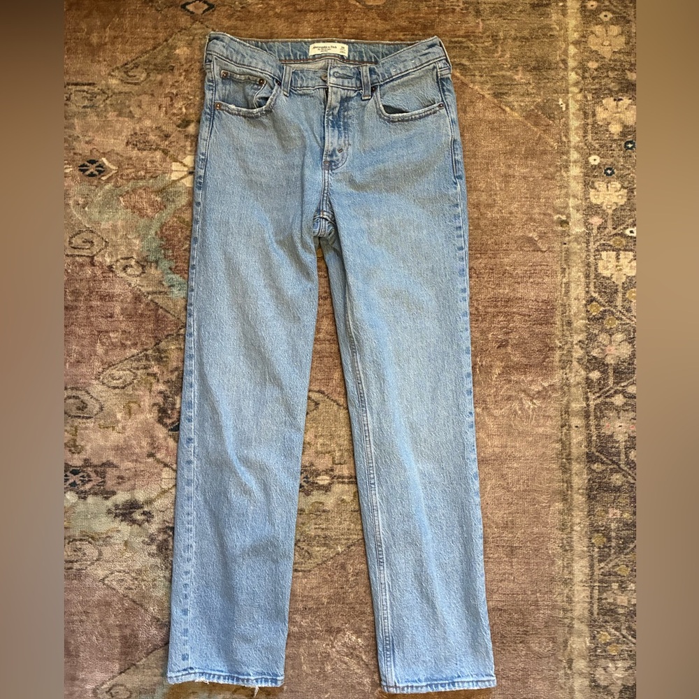 Abercrombie & Fitch 90s straight jean-mid rise